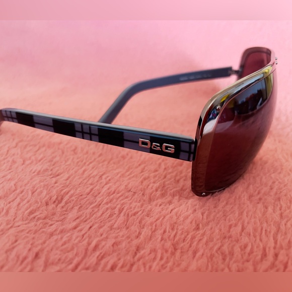 Dolce&Gabbana sunglasses - Picture 1 of 3